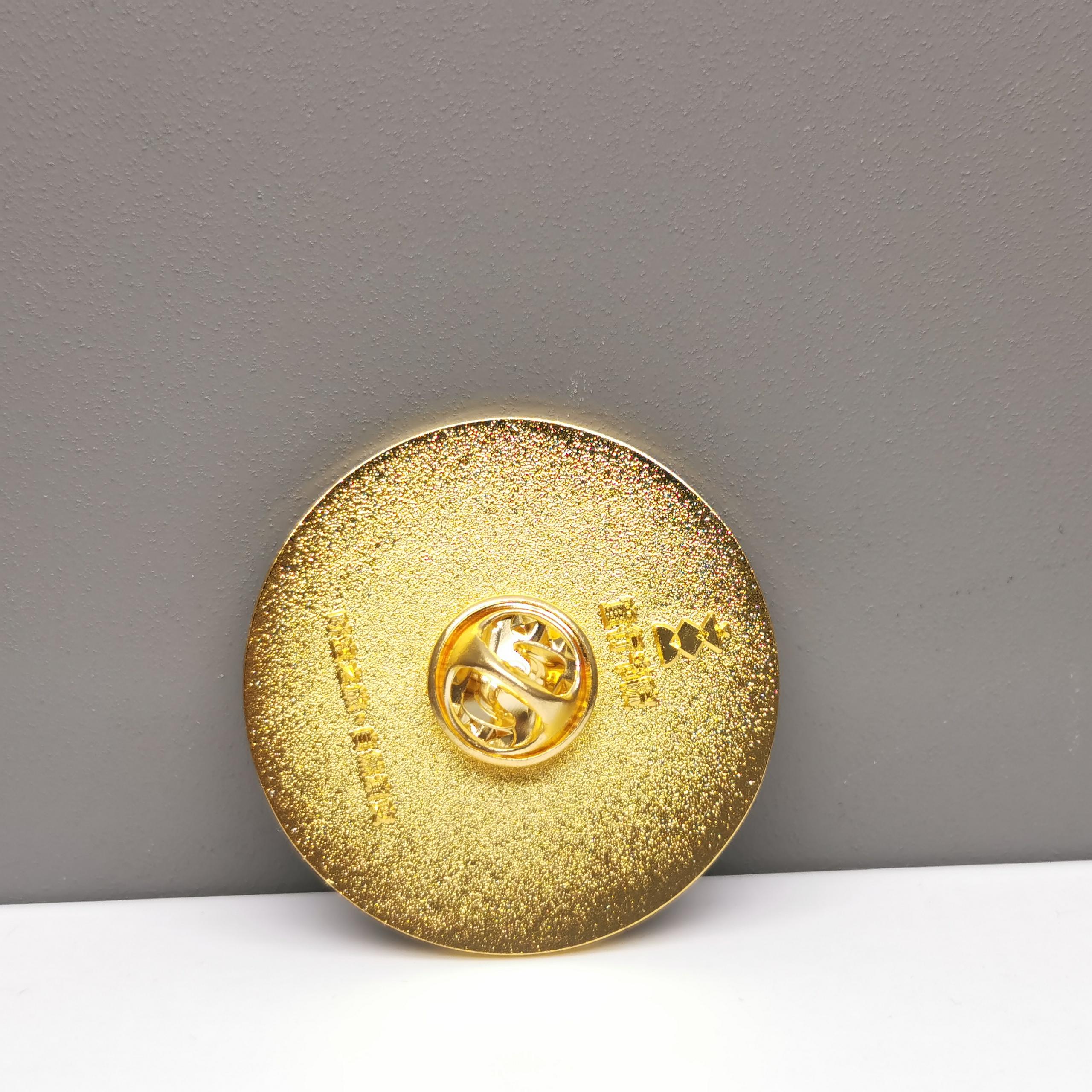 Badge ywb001 – badges detail 4