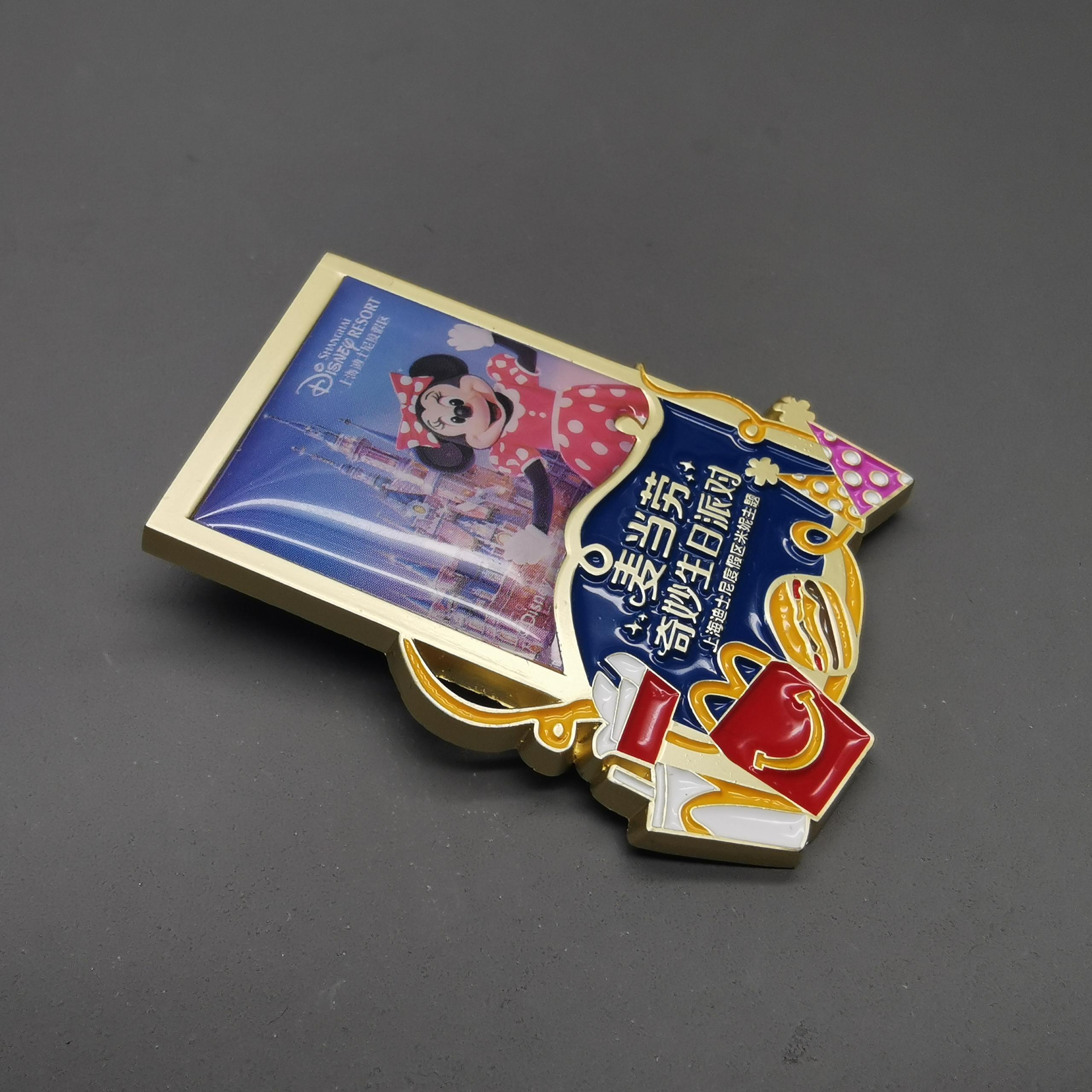 Badge ywb002 - badges from YiwuYimei